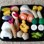 作品フェルトままごと　おにぎり弁当