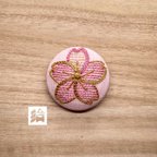 作品桜　刺繍ブローチ/帯留め　絹糸と金糸の日本刺繍