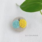 作品【mini】まるいチョウの刺繍ブローチ④