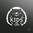 作品Kids in car☆ハリネズミ【練習用ステッカー付】キッズインカー　キッズオンボード　鳥　カーサイン　ステッカー　フェレット　イタチ　ラッコ