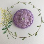 作品刺繍のブローチ／スカビオサ  