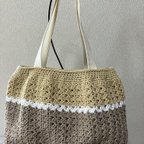 作品手編みの綿素材ふんわり型バッグ