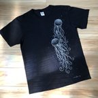 作品手描きTシャツ一点もの『ダンスする海月』ユニセックスM