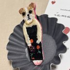 作品ジャックラッセルテリア🐾刺繍ブローチ