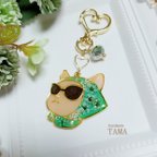 作品オシャレねこ(ФωФ)のキラキラキお花いっぱいキーホルダー♡