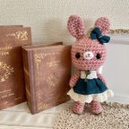 作品くすみピンク色のうさぎキーホルダー　大きいバッグチャーム