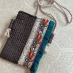 作品インド刺繍リボンスマホショルダー