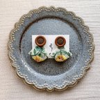 作品ブラウンくるみぼたん　刺繍リボンピアス