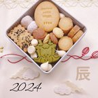 作品2024 新春クッキー缶