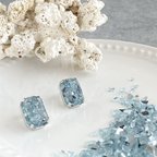 作品glass piece accessories Blue gray ピアス/イヤリング