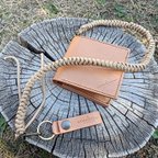 作品ウォレットロープ付き本革二つ折り財布 ヌメ革 Bi-fold wallet