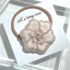 作品<ピンク> お花の刺繍のヘアゴム