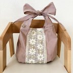 作品プレゼントバッグ”casual”(ピンク) インド刺繍リボン　トートバッグ　ショルダーバッグ　エコバッグ　サブバッグ