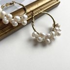 作品-freshwater pearl waves-  淡水パールのフープピアス