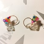 作品カラフルシェルピアス