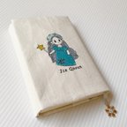 作品カバンの中でも本が傷まないブックカバー✳︎厚さ調整✳︎キャラクター✳︎刺繍✳︎雪の女王✳︎名画✳︎童話