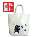 作品【送料無料】お出かけ猫 黒猫トートバッグ エナメル 猫グッズ 好き おもしろ プレゼント かわいい 人気 癒し お薦め