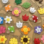 作品【選べる】かわいいお花のフェルトブローチ