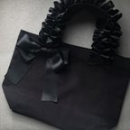 作品【送料込み】冠婚葬祭・お受験・学校行事・お仕事のサブバッグに/リボンフリルバッグ・ブラック