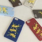 作品（2か月待ち）新色追加♡全5色　新 刺繍のふわふわミモザ iPhoneケース 