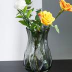 作品レトロガラス  花瓶のガラスが透明だ  北欧  フラワーベース  オシャレ花瓶