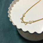 作品Triangle pearl necklace