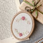 作品お気軽制作キットコース・ナチュラルなお花刺繍