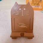 作品⭐️スマホスタンド　ねこさん⭐️〈茶色）