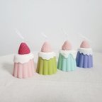 作品strawberry kanure candle ‖ いちごカヌレキャンドル(　vividcolor   )