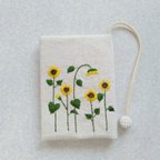 作品文庫本刺繍のブックカバー　ひまわり