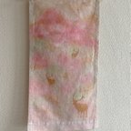 作品送料無料　" 吉野山の桜と鹿 " 泥染めコットンリネンの小さめミニタペストリー 型摺り染　花見　ピンク