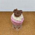 作品くまちゃんクッキーのカップケーキブローチ