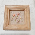 作品🌟新作🌟刺繍フレーム🌸薄ピンクのガーベラ　壁飾り インテリア雑貨