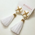 作品White shell×tassel