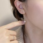 作品ear cuff "スイスブルートパーズ"