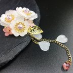 作品「多用途」白牡丹の花アクセサリー