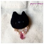 作品ぷっくり猫のお顔とスワロフスキーのブローチ「黒猫」