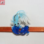 作品◆アクリル金魚の帯留め飾り①　ブルー
