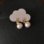 作品16mm cotton pearl &  gold parts earring