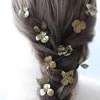 作品〈ディップアートの髪飾り〉ヘッドドレス　ヘアアクセサリー　ブライダル　ウェディング　結婚式　成人式　卒業式　発表会　ディップアート　アメリカンフラワー