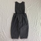 作品［Lady's M］綿麻ウェザーのサロペット　チャコール