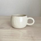 作品陶器のカップ　ぽってりマグ