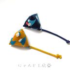 作品まきびし おもちゃ ◆ 富士山 柄（藍色・からし色）2個セット ◆ 猫 テトラ