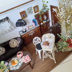 作品🛋️リビングroom🛋️子犬たちお昼寝から目覚めた様ですね～。🤗ドールハウス(完成品❗)