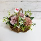 作品【母の日ギフト】お花とパニエ　バスケット⭐︎母の日にも💗flowerピンク系　贈り物　お誕生日プレゼント　結婚祝い　ギフト　感謝　記念日　母の日にも　