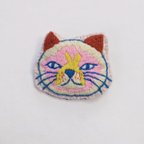 作品チェンマイ　手刺繍のブローチ　動物編①