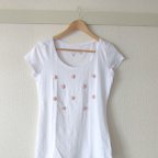 作品有松絞りのアクセント　オリジナルTシャツ（ホワイト）