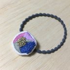 作品幾何学模様の刺繍 ヘアゴム