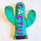 作品cactus brooch