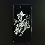 作品「デメニギス×紫陽花×DNA」iPhoneケース